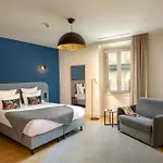 9Hotel Cesari