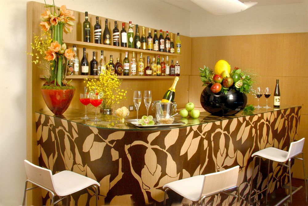 9hotel Cesari 4*