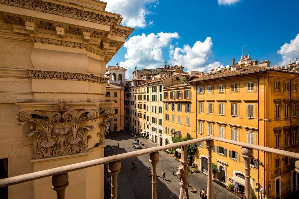 9hotel Cesari 4* Roma